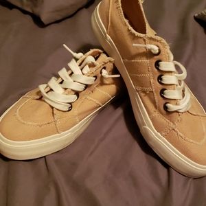 Maurices slip-on sneakers